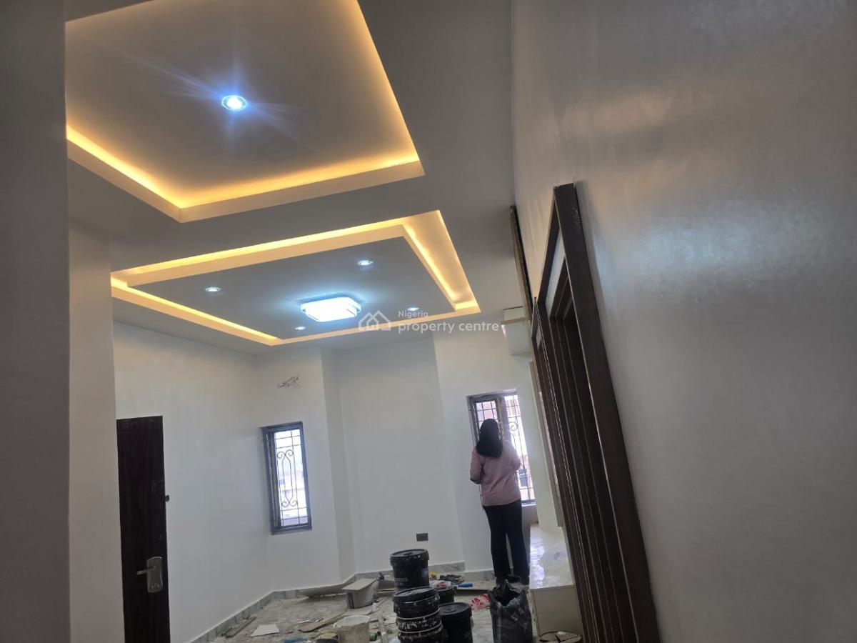 2 Bedroom Apartment, Kyami, Airport Road, Abuja, Kyami, Abuja, Block of Flats for Sale