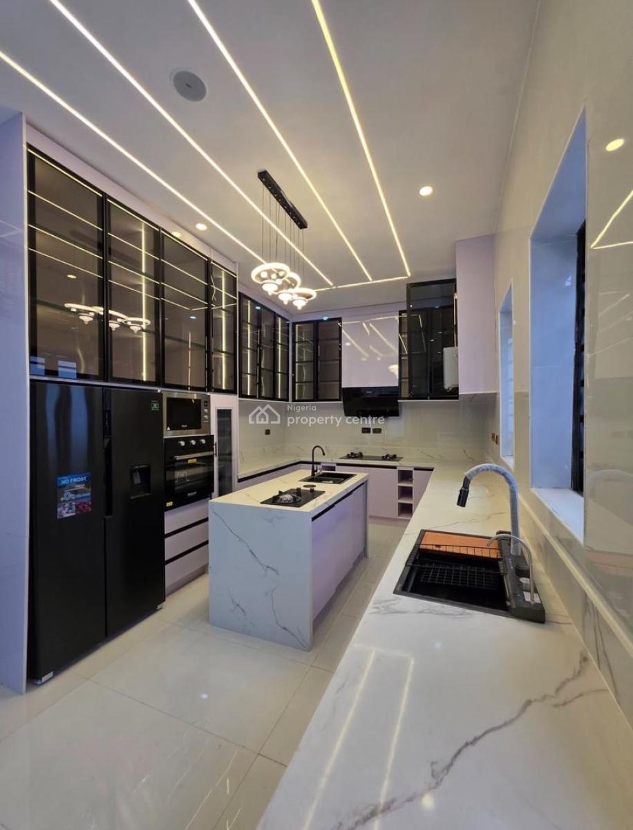 Alluringly Finished 5 Bedroom Detached Home with Bq & Swimming Pool, Second Toll Gate Lekki, Lekki, Lagos, Detached Duplex for Sale