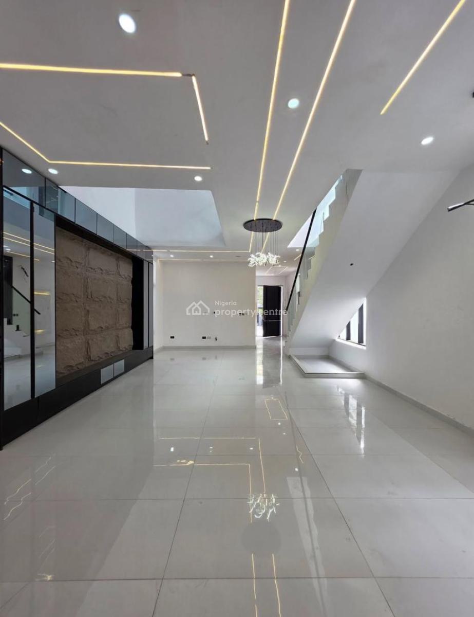 Alluringly Finished 5 Bedroom Detached Home with Bq & Swimming Pool, Second Toll Gate Lekki, Lekki, Lagos, Detached Duplex for Sale