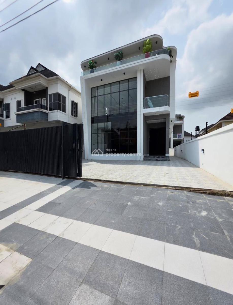 Beautifully Crafted Luxury 5 Bedroom Detached Home with Bq & Swimming, 2nd Toll Gate Lekki, Lekki, Lagos, Detached Duplex for Sale