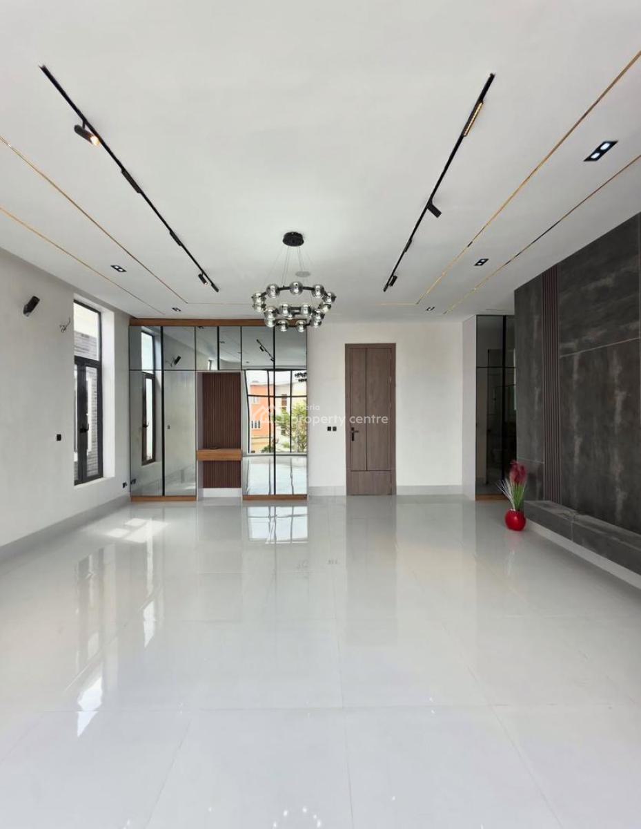 Beautifully Crafted Luxury 5 Bedroom Detached Home with Bq & Swimming, 2nd Toll Gate Lekki, Lekki, Lagos, Detached Duplex for Sale