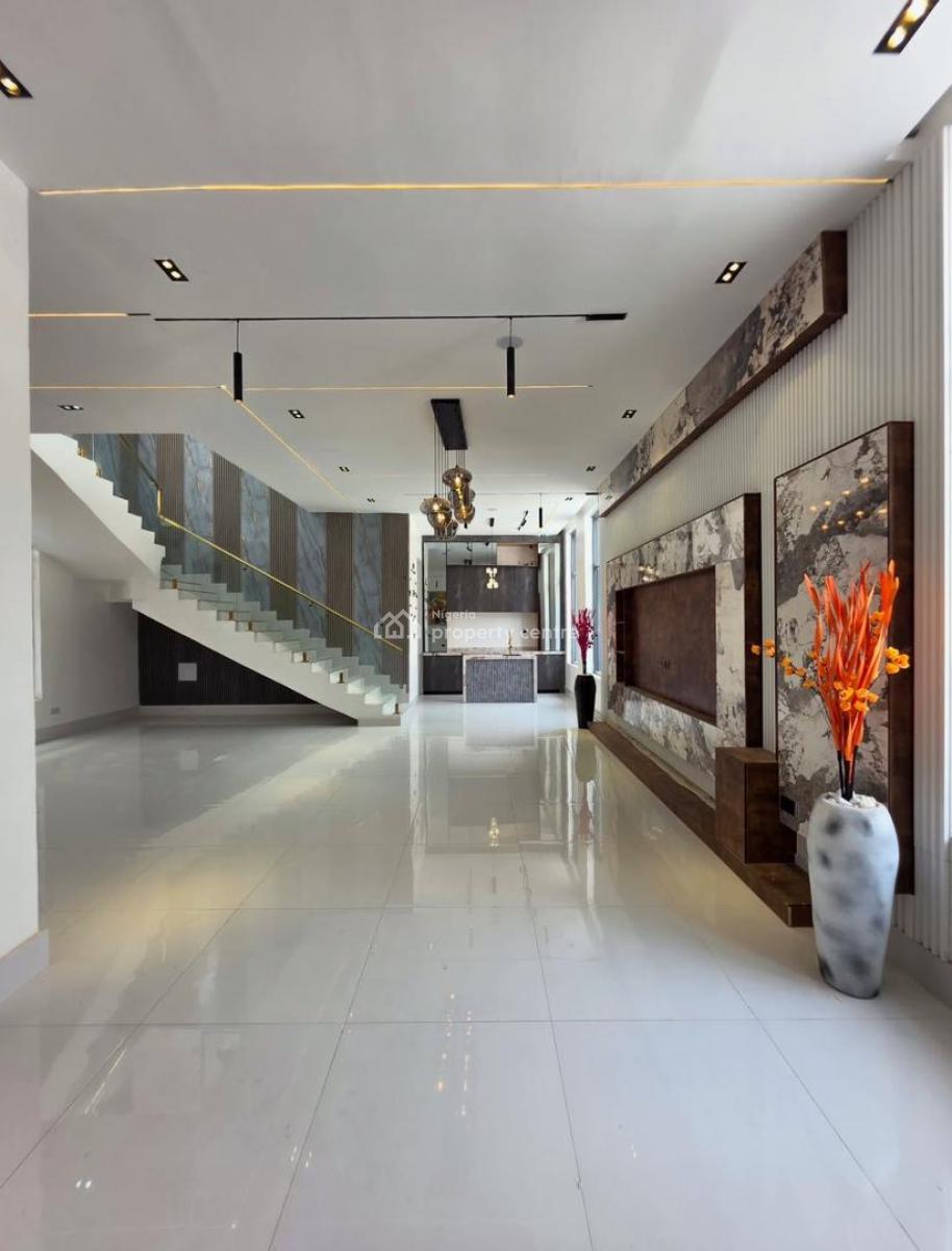 Beautifully Crafted Luxury 5 Bedroom Detached Home with Bq & Swimming, 2nd Toll Gate Lekki, Lekki, Lagos, Detached Duplex for Sale