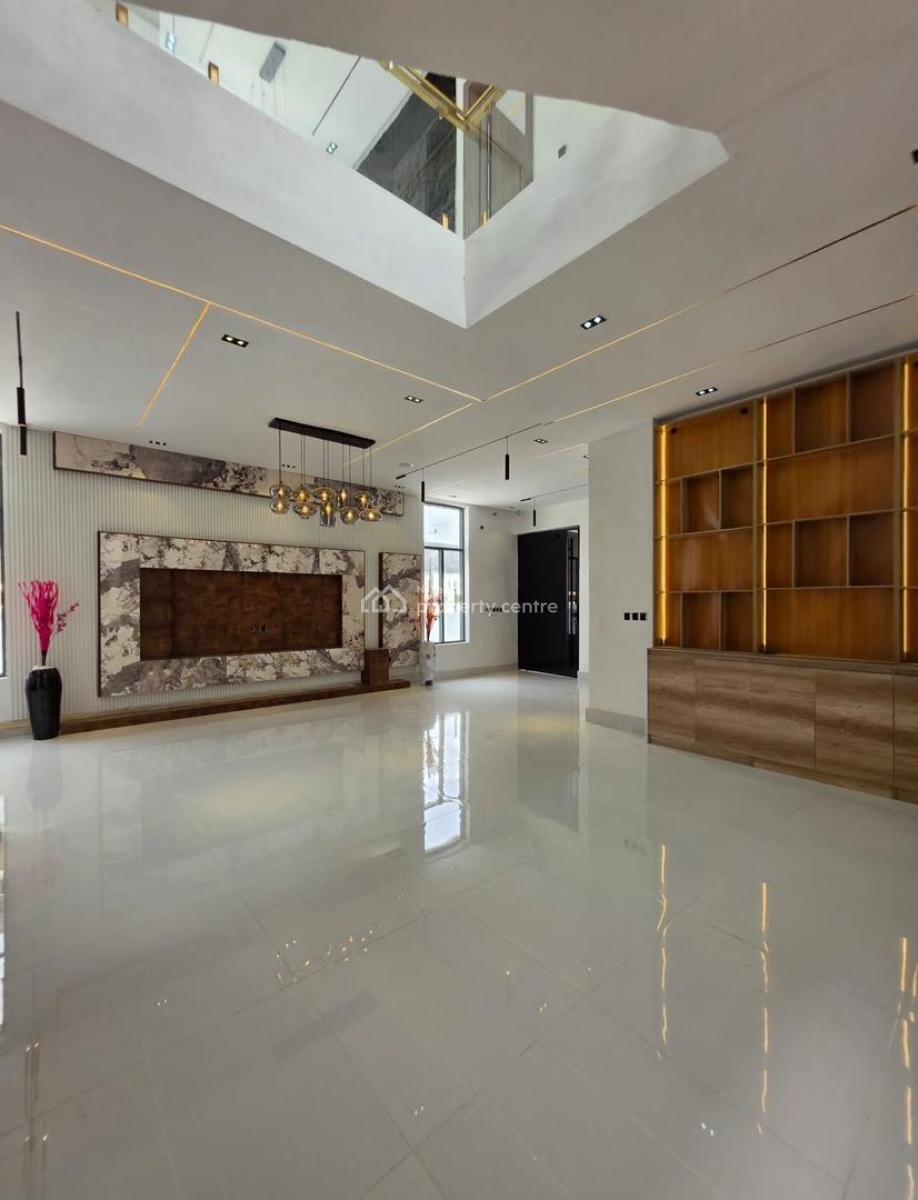 Beautifully Crafted Luxury 5 Bedroom Detached Home with Bq & Swimming, 2nd Toll Gate Lekki, Lekki, Lagos, Detached Duplex for Sale