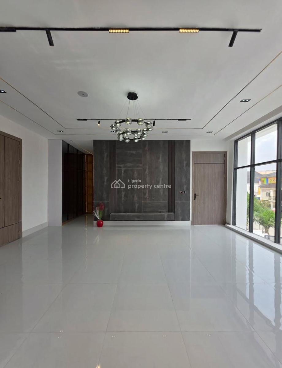 Beautifully Crafted Luxury 5 Bedroom Detached Home with Bq & Swimming, 2nd Toll Gate Lekki, Lekki, Lagos, Detached Duplex for Sale