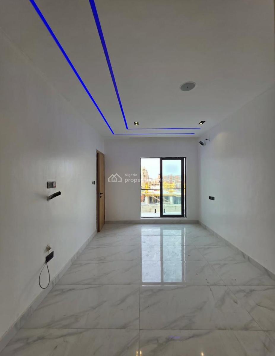 Newly Built Value Centric 2  Bedroom Apartment + Bq with Communal Swim, Lekki Phase 1, Lekki Phase 1, Lekki, Lagos, Block of Flats for Sale