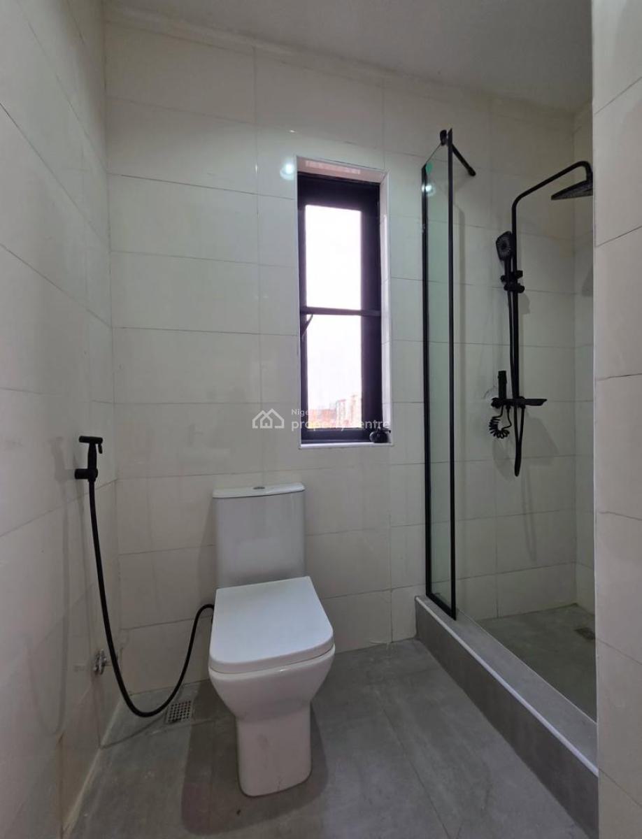 Newly Built Value Centric 2  Bedroom Apartment + Bq with Communal Swim, Lekki Phase 1, Lekki Phase 1, Lekki, Lagos, Block of Flats for Sale