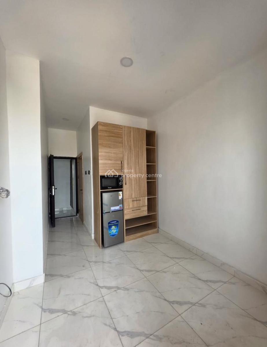 Newly Built Value Centric 2  Bedroom Apartment + Bq with Communal Swim, Lekki Phase 1, Lekki Phase 1, Lekki, Lagos, Block of Flats for Sale