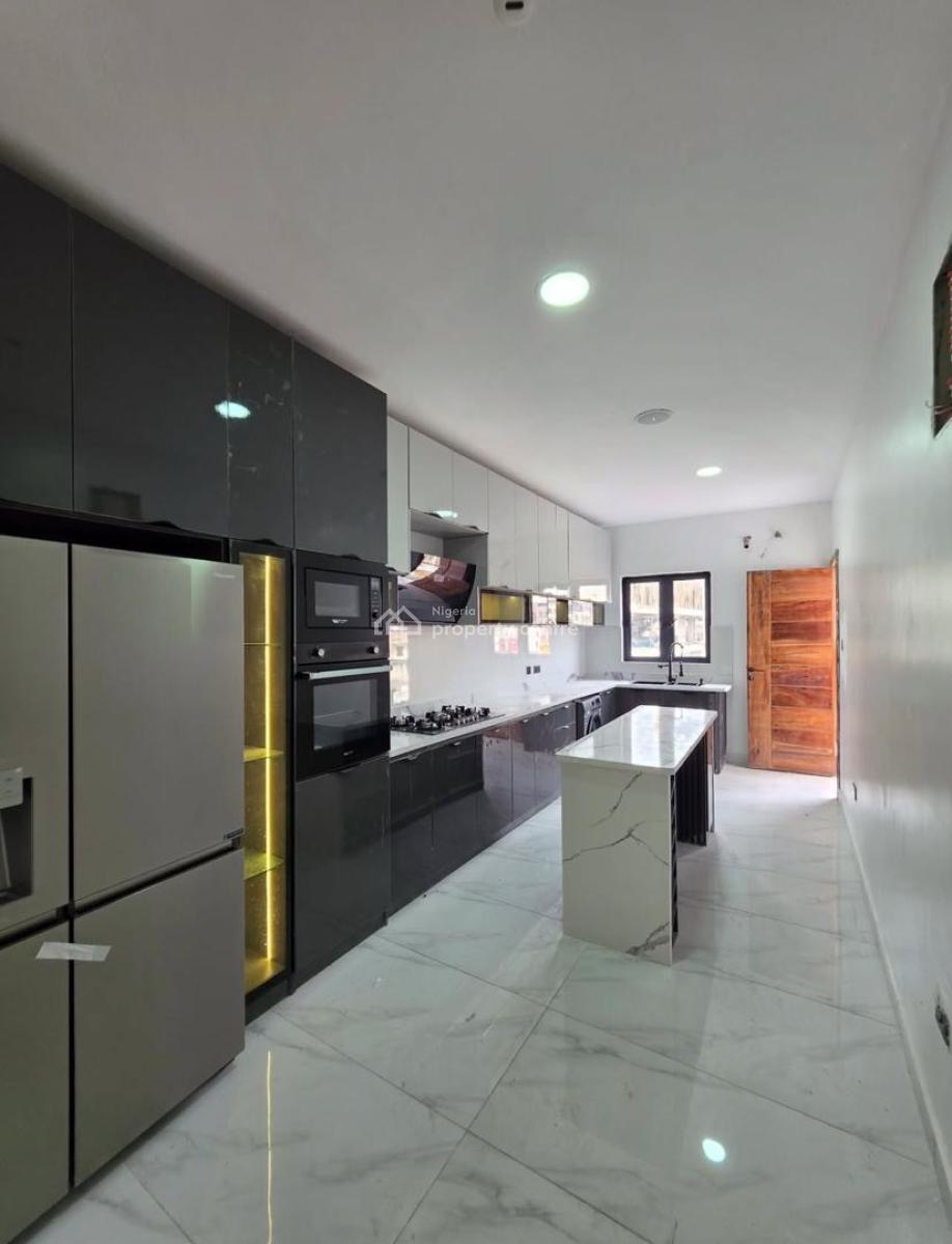 Newly Built Value Centric 2  Bedroom Apartment + Bq with Communal Swim, Lekki Phase 1, Lekki Phase 1, Lekki, Lagos, Block of Flats for Sale