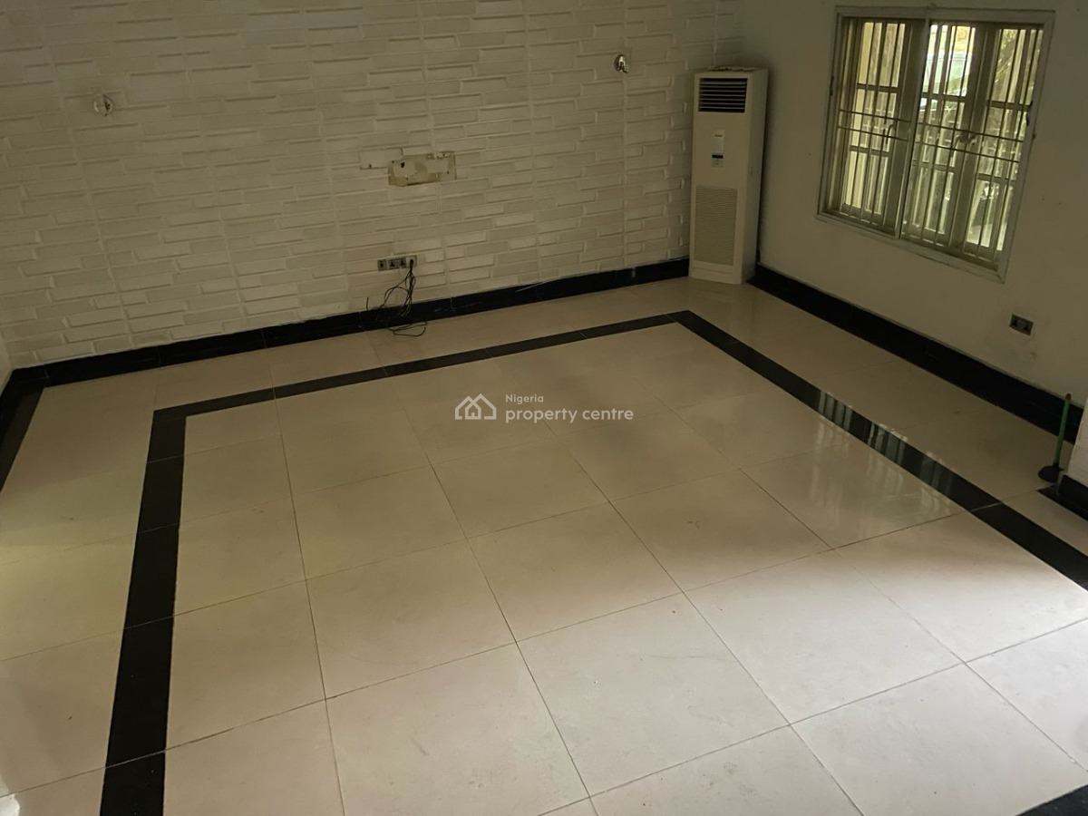 4bedroom Terrace with Bq 24hours Light Secured Estate, Chevron Drive, Lekki Phase 1, Lekki, Lagos, Terraced Duplex for Rent