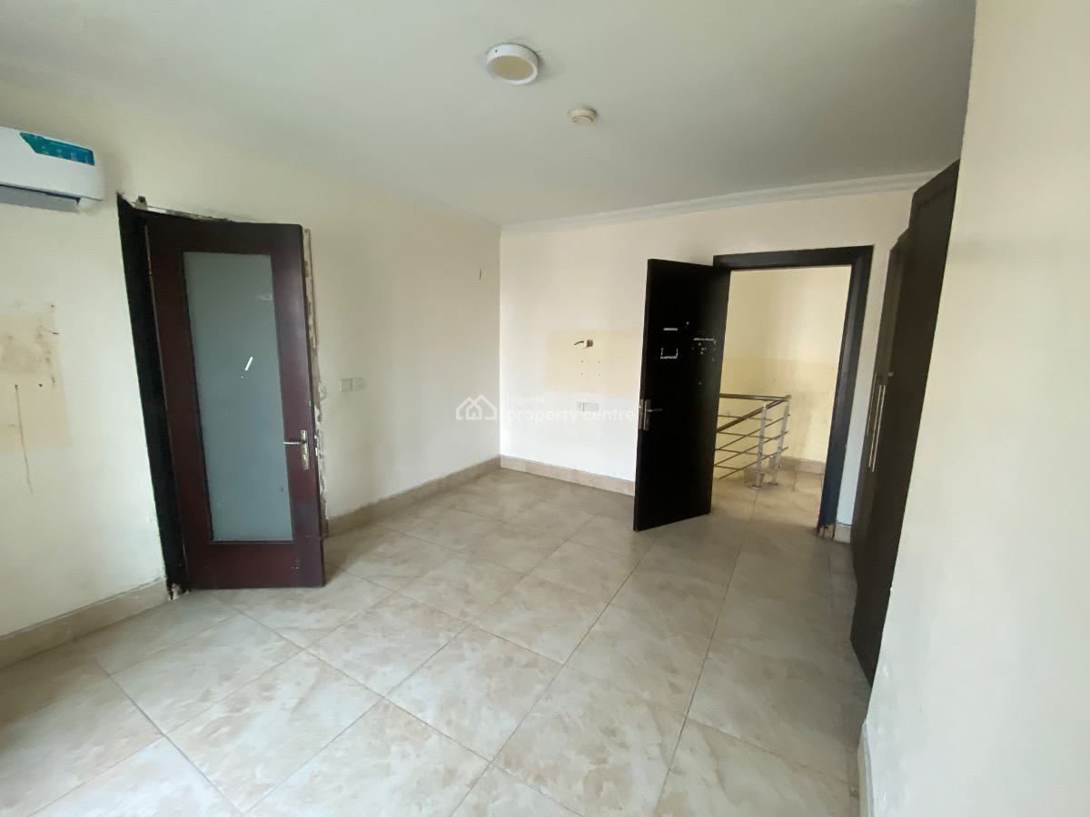 Serviced 3bedroom Maisonette with a Servant Quarter, Old Ikoyi, Ikoyi, Lagos, House for Rent