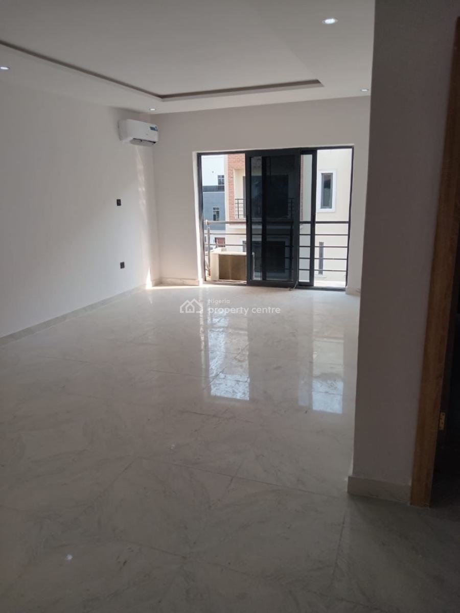 a Spacious 4bedroom Terrace with Bq, Off Hakeem Dickson, Lekki Phase 1, Lekki, Lagos, Terraced Duplex for Rent