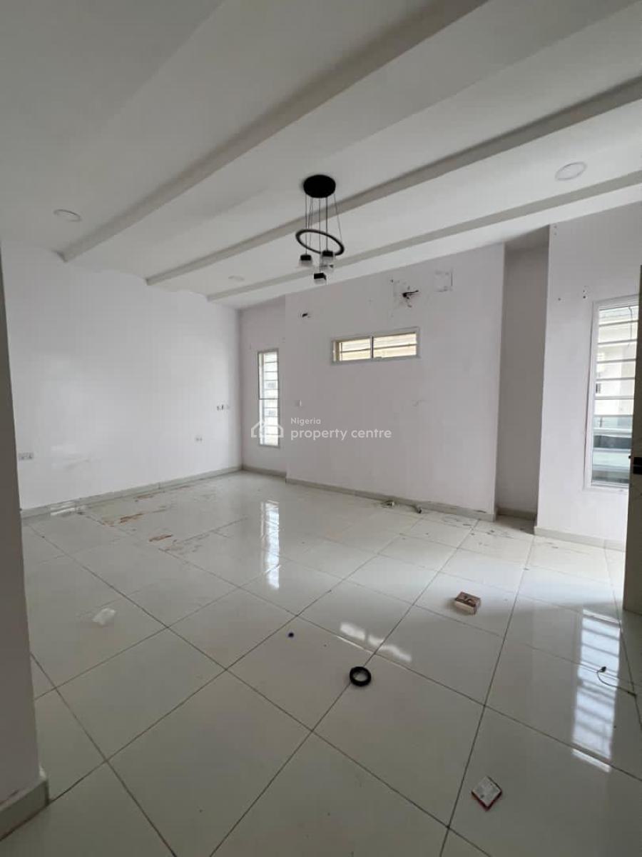 4 Bedroom Duplex, Orchid Before The Round About, Lekki Phase 1, Lekki, Lagos, Semi-detached Duplex for Rent