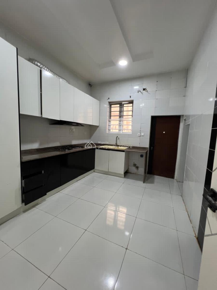 4 Bedroom Duplex, Orchid Before The Round About, Lekki Phase 1, Lekki, Lagos, Semi-detached Duplex for Rent