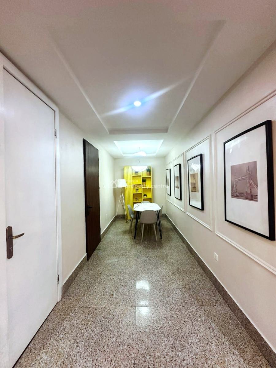 Massive 3 Bedroom Apartment, Lekki Phase 1, Lekki, Lagos, Flat / Apartment for Rent