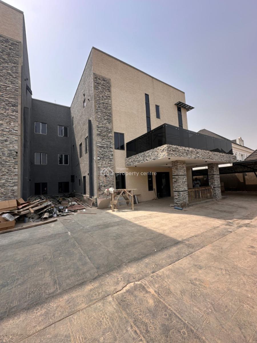 Newly Built 5bedroom Semi Detached Duplex with a Room Bq, Guzape, Abuja, Guzape District, Abuja, Semi-detached Duplex for Rent