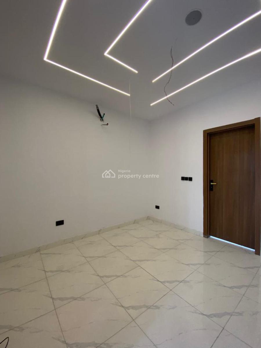 Tastefully Built 4 Bedroom Terrace with Bq, Mobil Road, Lekki Scheme 2, Ajah, Lagos, Terraced Duplex for Sale