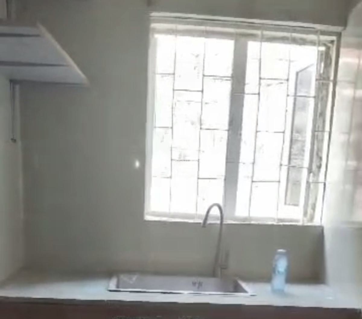 Newly Renovated One Bedroom Apartment, 5th Avenue, Gwarinpa, Abuja, Mini Flat (room and Parlour) for Rent