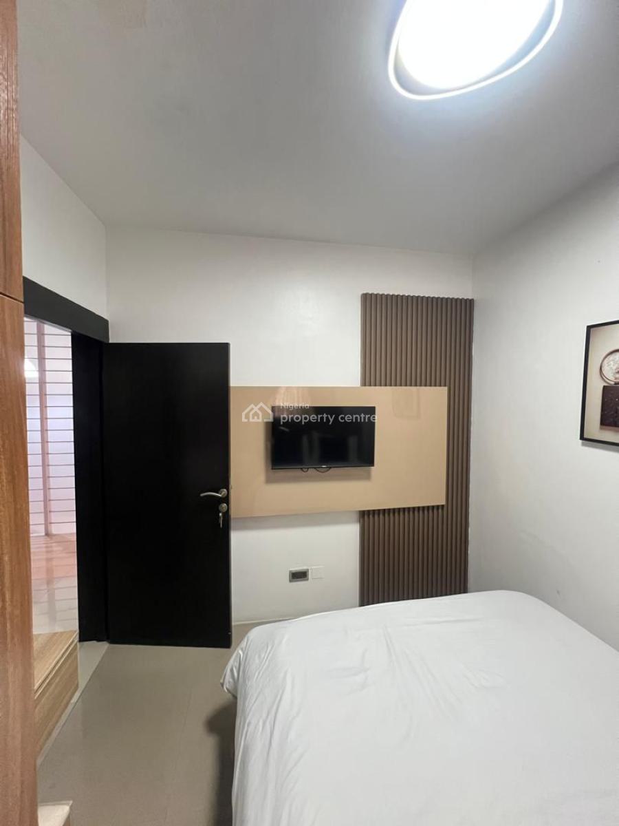 Fully Furnished 3 Bedroom Maisonette with Solar Inverter, Lekki Phase 1, Lekki, Lagos, Flat / Apartment for Rent
