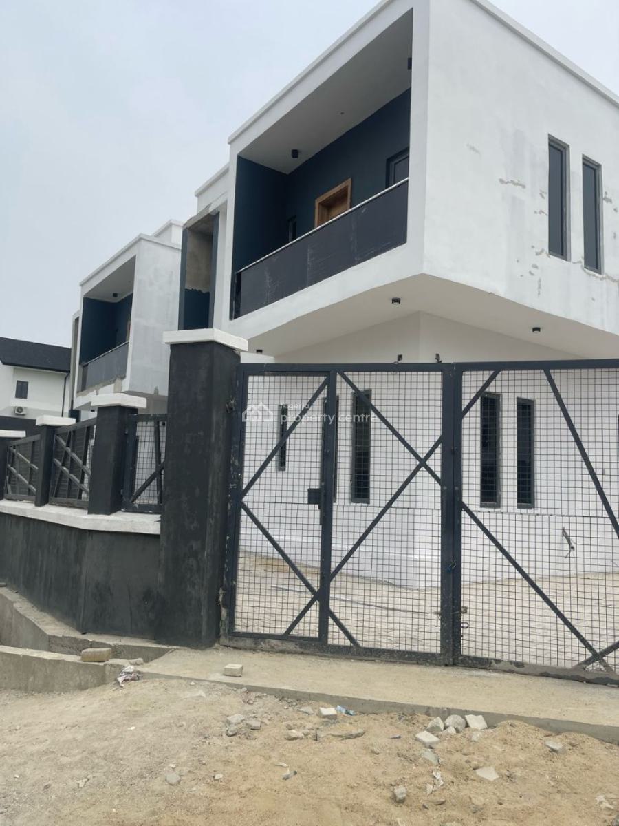 5brm Fully Detached House with Bq, Metro Home Estate. By General Paint. Ajah, Ajah, Lagos, Detached Duplex for Sale