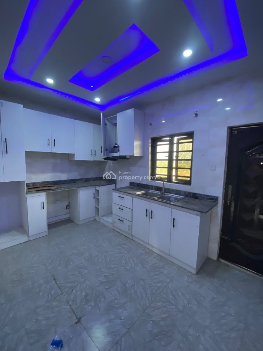 Standard Two Bedroom Apartment, Close  to Skymall Sangotedo, Ajah, Lagos, Flat / Apartment for Rent