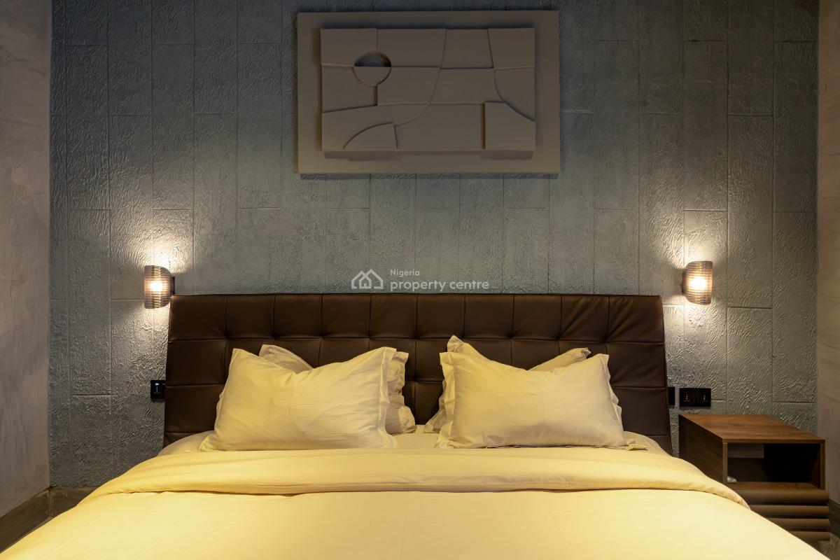 The Grey One Bedroom W/all Shades of Coziness, Asokoro District, Abuja, Flat / Apartment Short Let