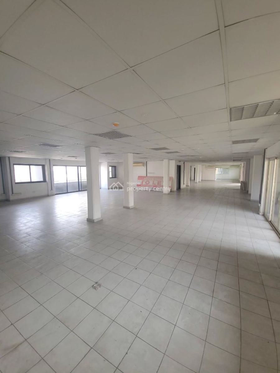Prime Commercial Property with High Visibility and Proximity, Commercial Property for Rent, Victoria Island (vi), Lagos, Office Space for Rent
