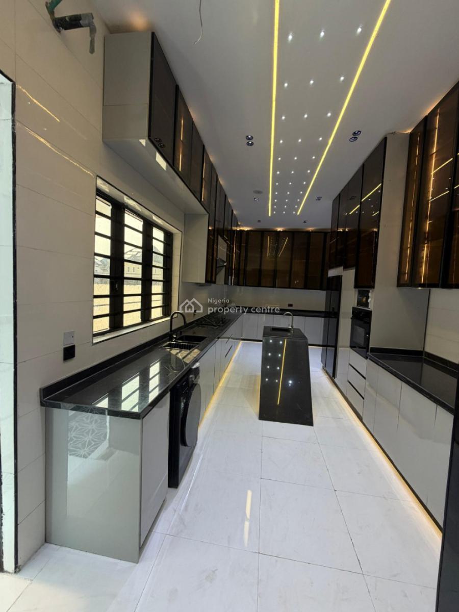 Luxurious 5 Bedroom Detached Duplex in a Secure Estate, Chevron, Lekki, Lagos, Detached Duplex for Sale