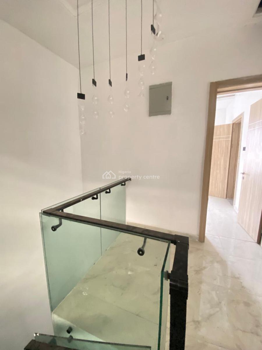4 Bedroom, Lekki Phase 1, Lekki, Lagos, Terraced Duplex for Sale