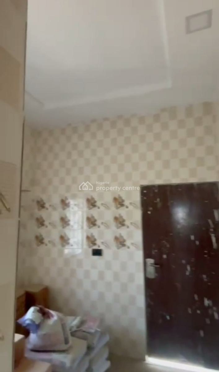 Spacious 2 Bedroom Apartment, Lugbe District, Abuja, Flat / Apartment for Rent