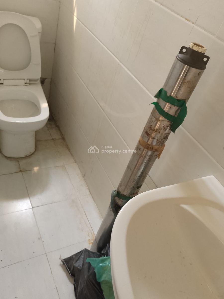 Very Spacious and Newly Beautiful 3bedroom Flat Apartment, Ilaje Mobile Road, Ajah, Lagos, Flat / Apartment for Rent