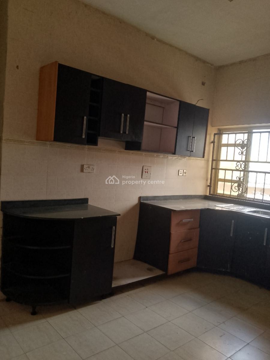 Very Spacious and Newly Beautiful 3bedroom Flat Apartment, Ilaje Mobile Road, Ajah, Lagos, Flat / Apartment for Rent