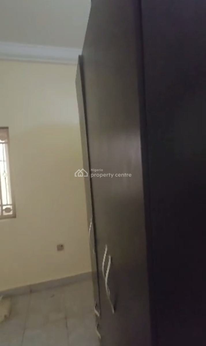 Spacious Standard Decent Two Bedroom Apartment, Dawaki, Gwarinpa, Abuja, Flat / Apartment for Rent