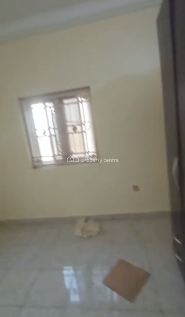 Spacious Standard Decent Two Bedroom Apartment, Dawaki, Gwarinpa, Abuja, Flat / Apartment for Rent