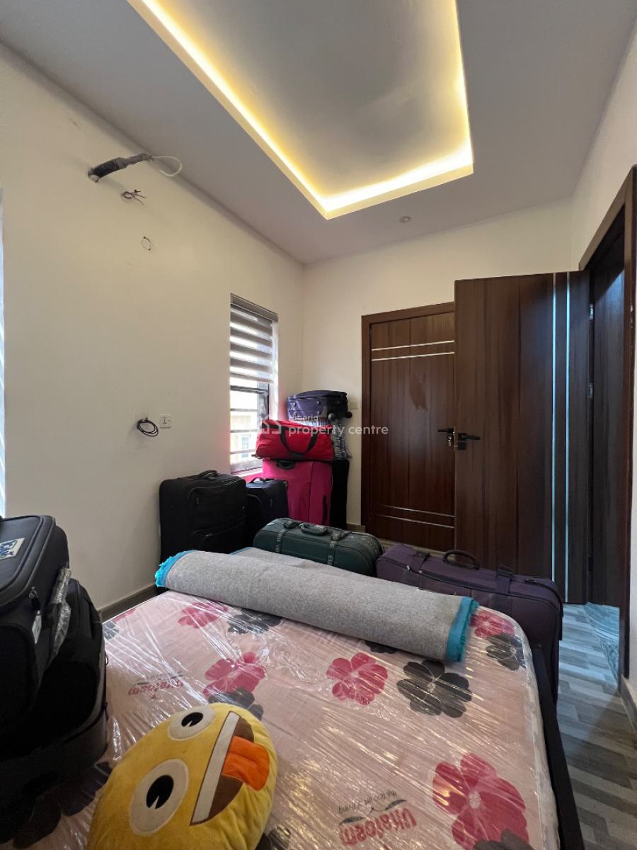 Well Built Self Contain, Ikate, Lekki, Lagos, Self Contain (single Rooms) for Rent