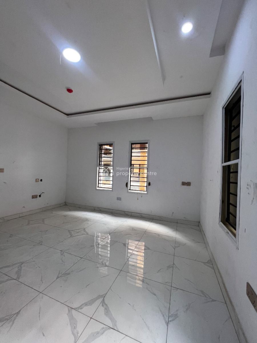 Brand New 2bedroom Apartment with Bq & Swimming Pool, Lekki Phase 1, Lekki, Lagos, Flat / Apartment for Rent