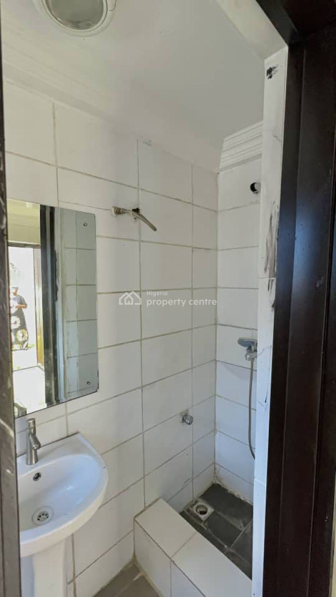 Lovely and Stylish 4 Bedroom Terrace, Apo Legislative Quarters, Apo, Abuja, Terraced Duplex for Rent