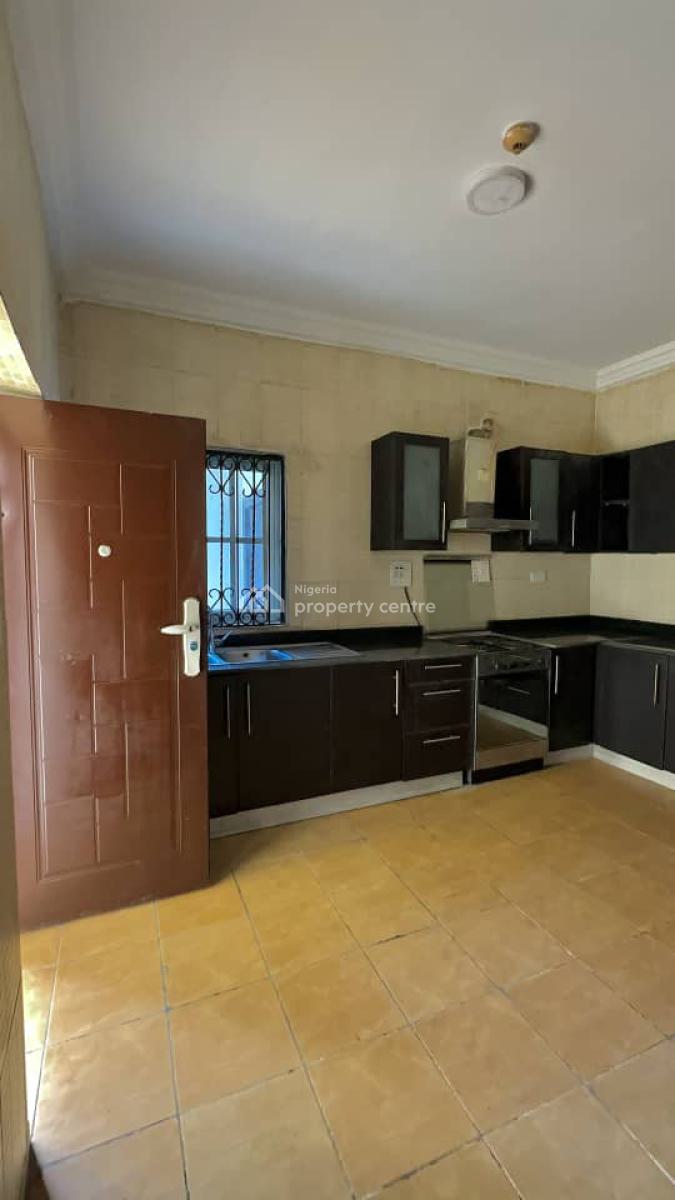 Lovely and Stylish 4 Bedroom Terrace, Apo Legislative Quarters, Apo, Abuja, Terraced Duplex for Rent