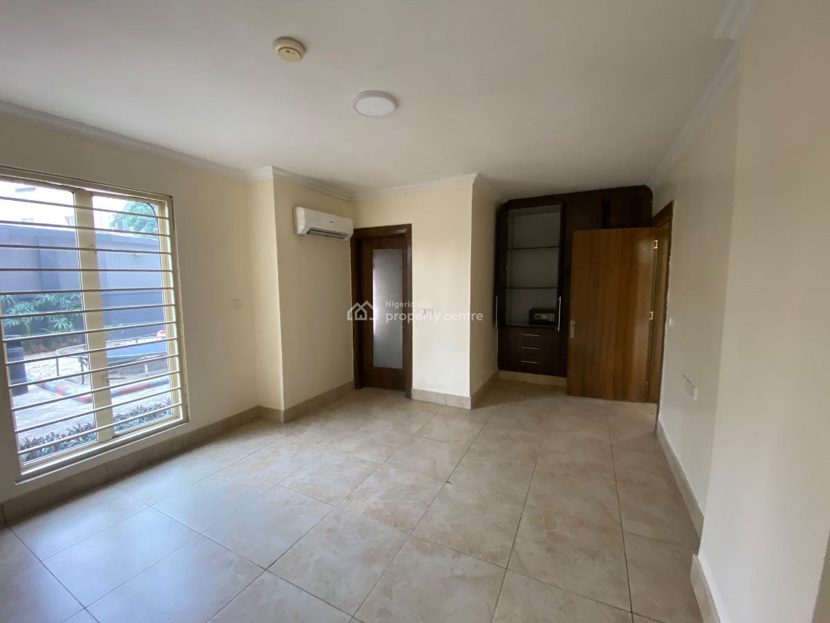 4bedroom Apartment with a Servant Quarter, Old Ikoyi, Ikoyi, Lagos, Flat / Apartment for Rent