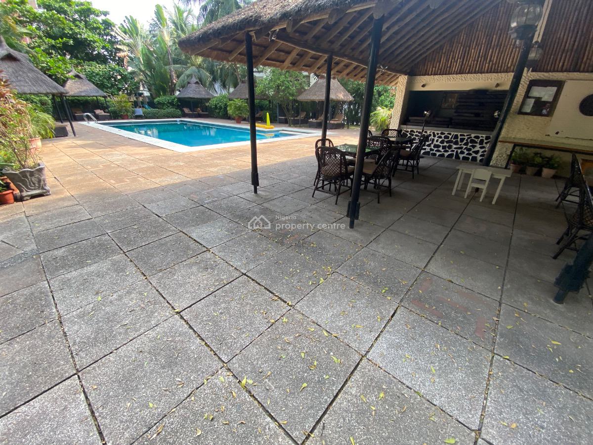 Serviced 3bedroom Apartment with a Servant Quarter, Old Ikoyi, Ikoyi, Lagos, Flat / Apartment for Rent