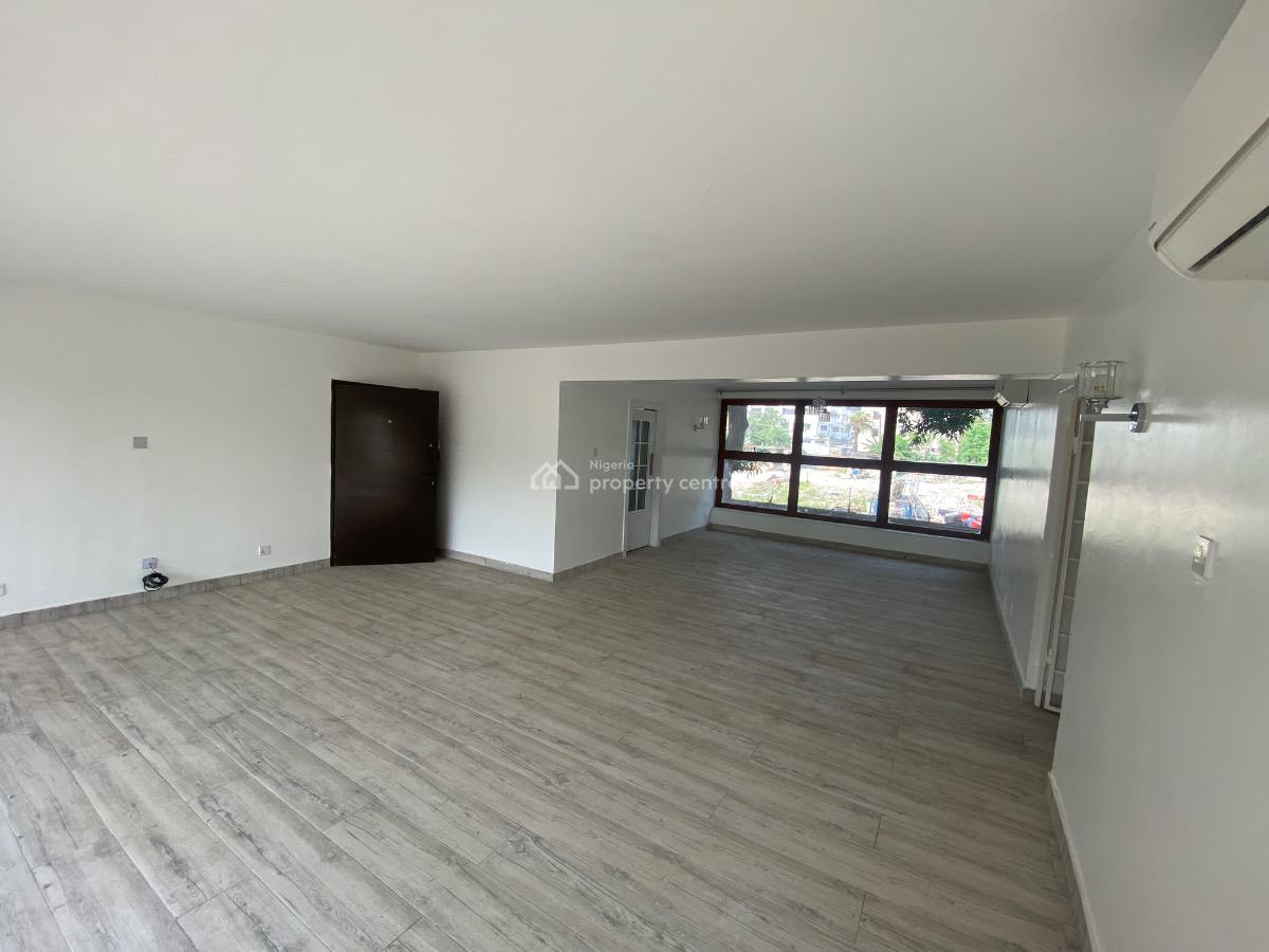 Serviced 3bedroom Apartment with a Servant Quarter, Old Ikoyi, Ikoyi, Lagos, Flat / Apartment for Rent