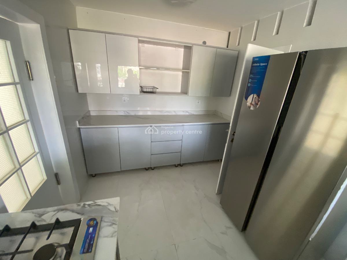 Serviced 3bedroom Apartment with a Servant Quarter, Old Ikoyi, Ikoyi, Lagos, Flat / Apartment for Rent