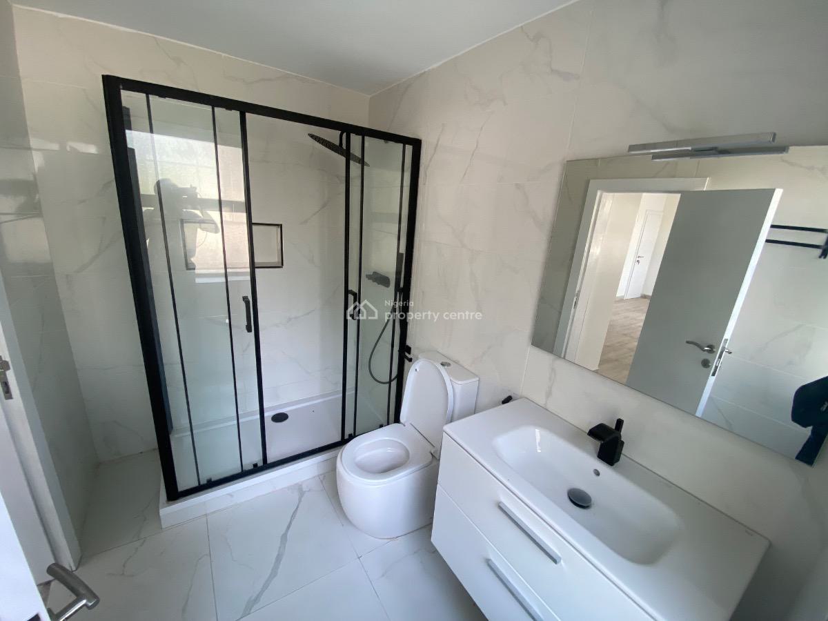 Serviced 3bedroom Apartment with a Servant Quarter, Old Ikoyi, Ikoyi, Lagos, Flat / Apartment for Rent