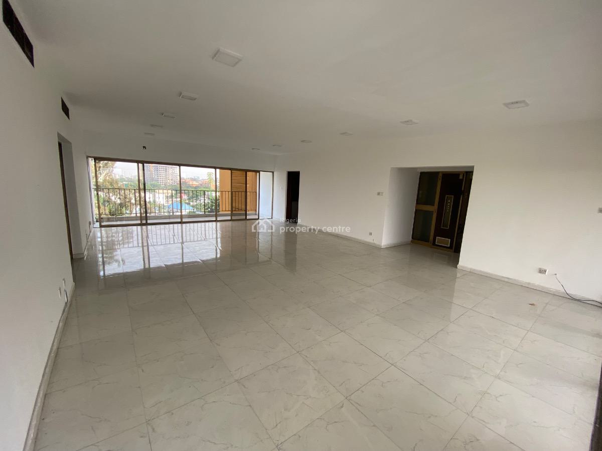 Serviced 3bedroom Apartment in a Gated Estate, Old Ikoyi, Ikoyi, Lagos, Flat / Apartment for Rent