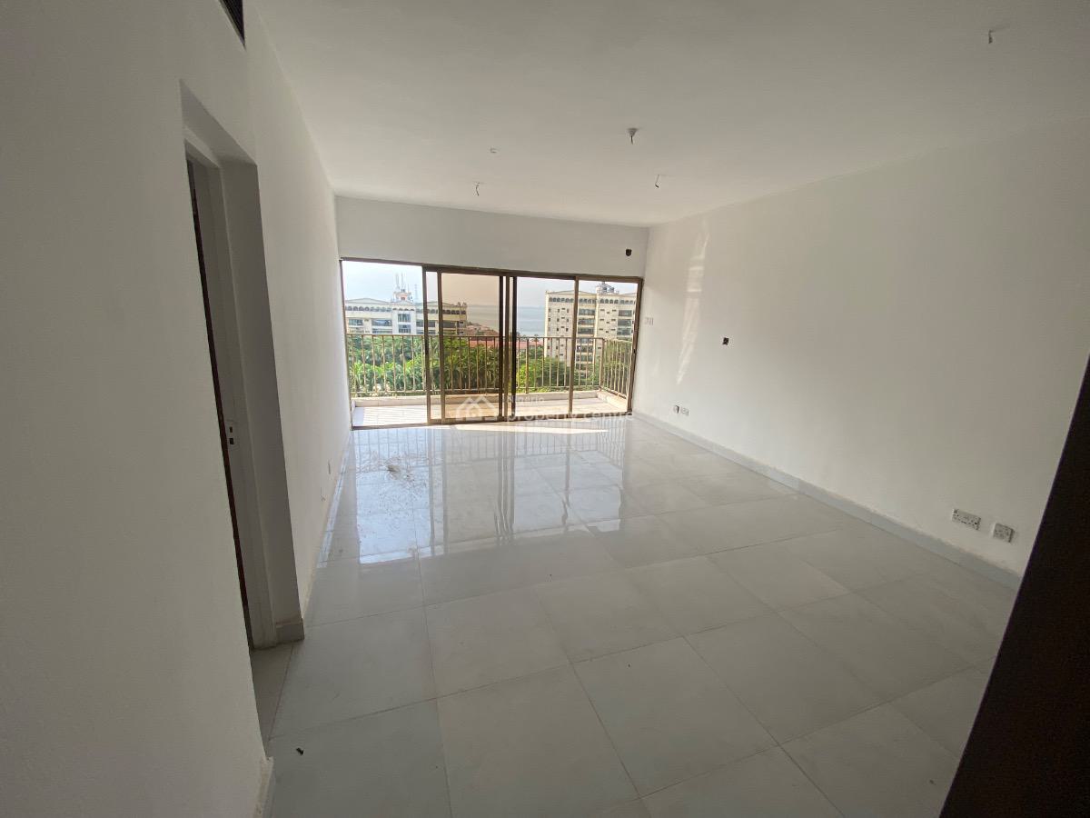 Serviced 3bedroom Apartment in a Gated Estate, Old Ikoyi, Ikoyi, Lagos, Flat / Apartment for Rent