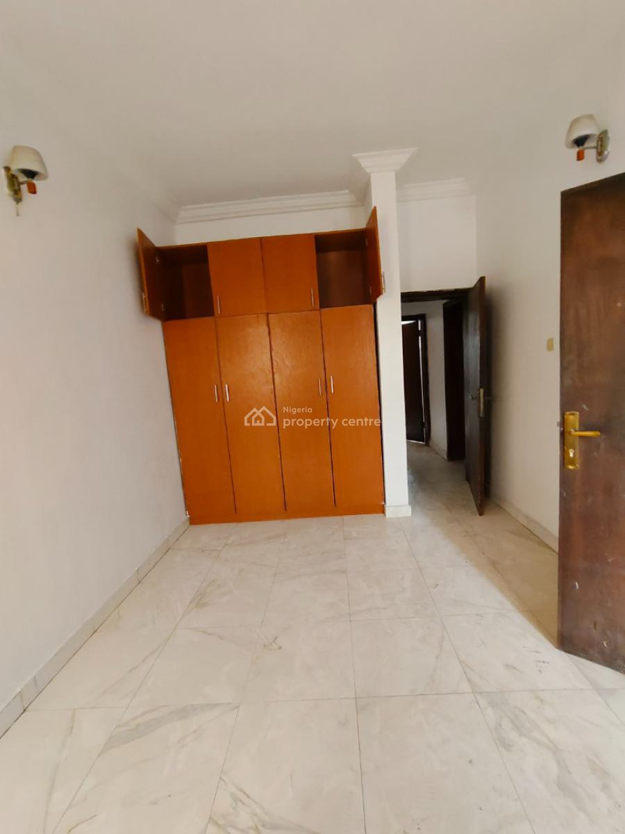 Newly Renovated 3 Bedrooms Apartment, After Blenco Sangotedo, Ajah, Lagos, Flat / Apartment for Rent