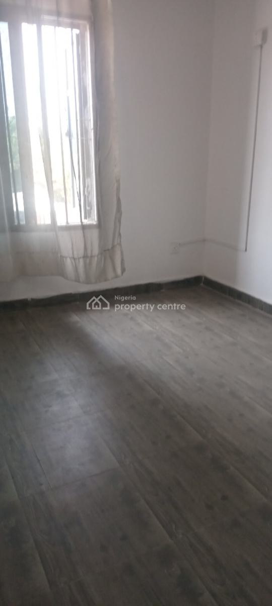 Now Available, Mobil Road Ilaje Ajah, Ilaje, Ajah, Lagos, Flat / Apartment for Rent
