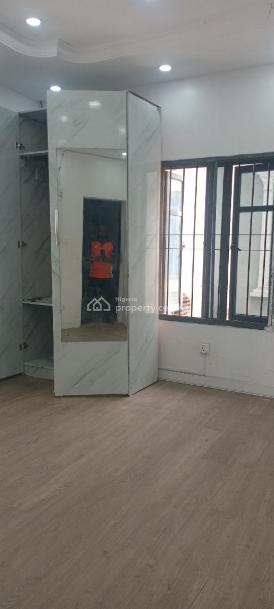 Now Available, Mobil Road Ilaje Ajah, Ilaje, Ajah, Lagos, Flat / Apartment for Rent