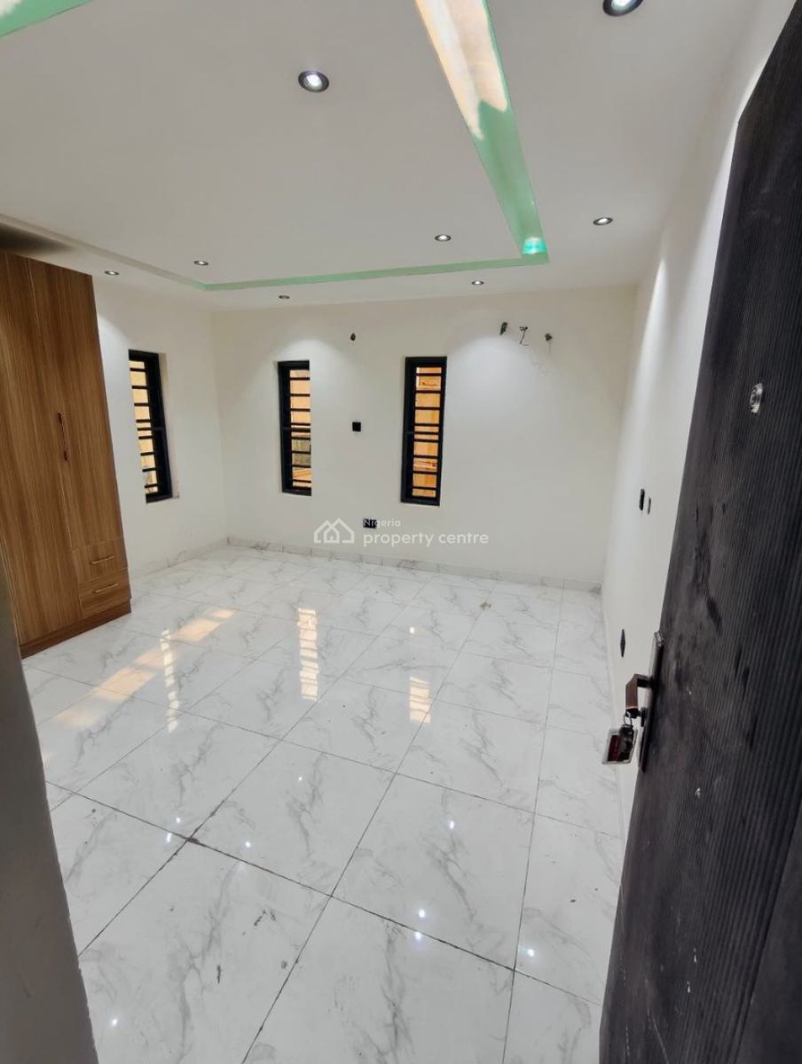 Newly Built 3 Bedroom Apartments. Title: C of O, Gbagada, Lagos, Block of Flats for Sale