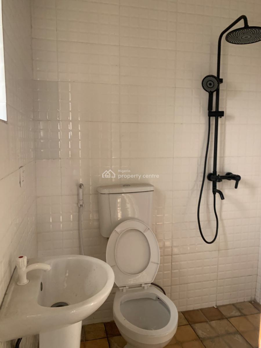Newly Built 2 Bedroom Flat, Iyana Oworo, Gbagada, Lagos, Flat / Apartment for Rent