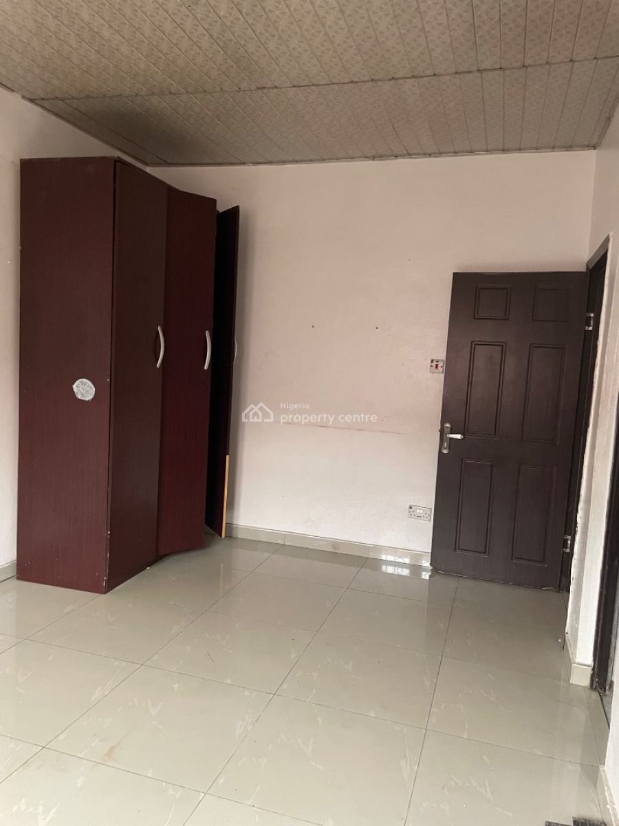 Relatively New 3-bedroom Flat Upstairs with All Modern Facilities with, Omotayo, Ori-oke, Ogudu, Lagos, Flat / Apartment for Rent